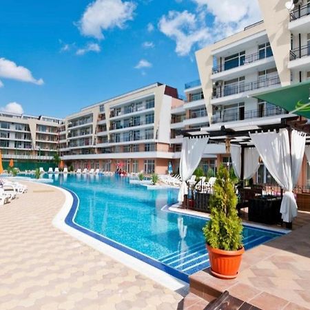 Holiday Apartments Grand Kamelia Napospart Kültér fotó