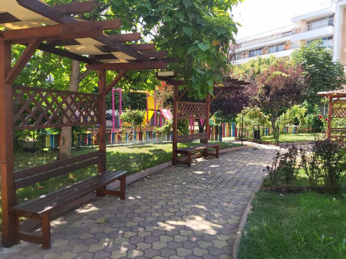 Holiday Apartments Grand Kamelia Napospart Kültér fotó
