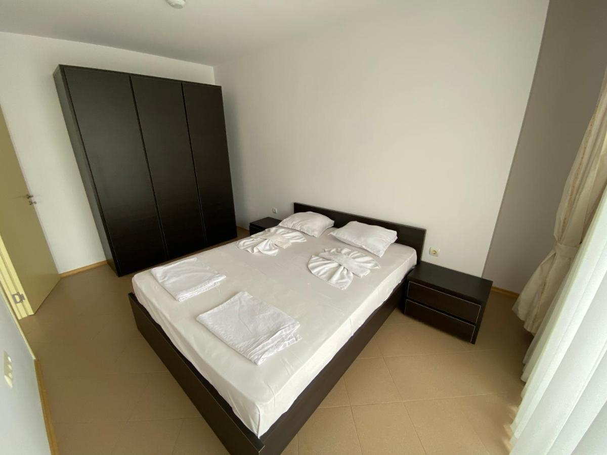 Holiday Apartments Grand Kamelia Napospart Kültér fotó