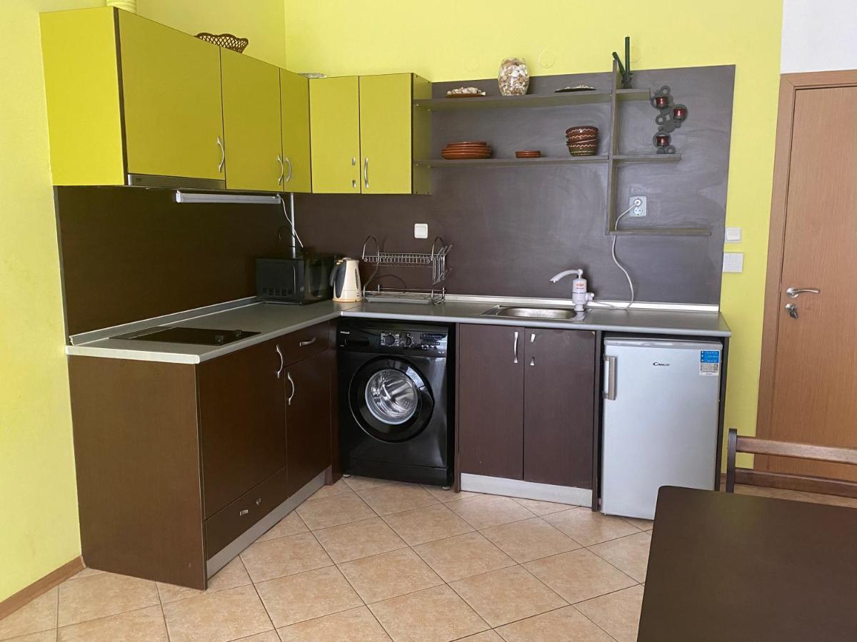 Holiday Apartments Grand Kamelia Napospart Kültér fotó